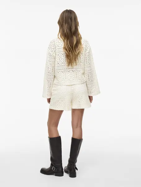 VILA VIMERINDA CROCHET HW SHORTS