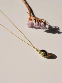 VINOOS NECKLACE GOLD