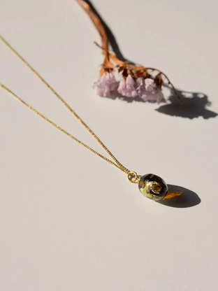 VINOOS NECKLACE GOLD