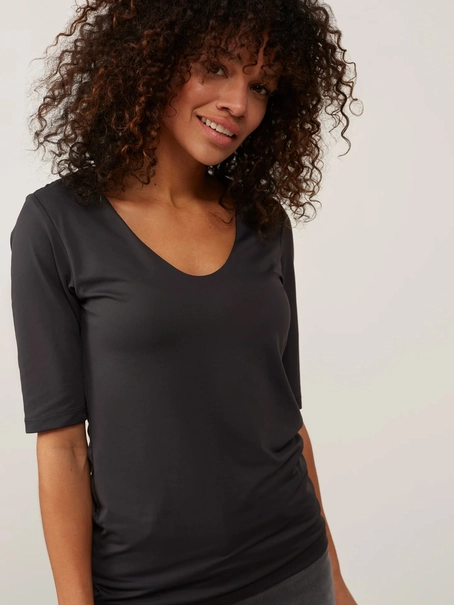 YAYA Round V-neck top